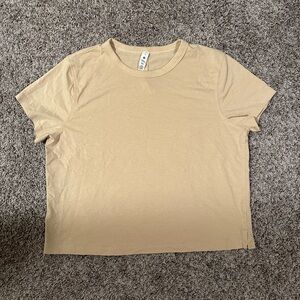 Tan Lulu T-Shirt✨